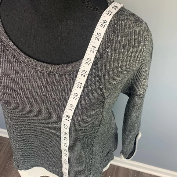 MNY MARC NEW YORK | Layered Shirt Tail Long Sleeve - Picture 5 of 7